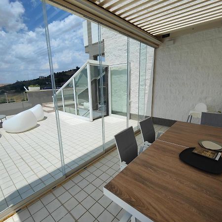 Golden Suite Apartments มาเตรา ภายนอก รูปภาพ