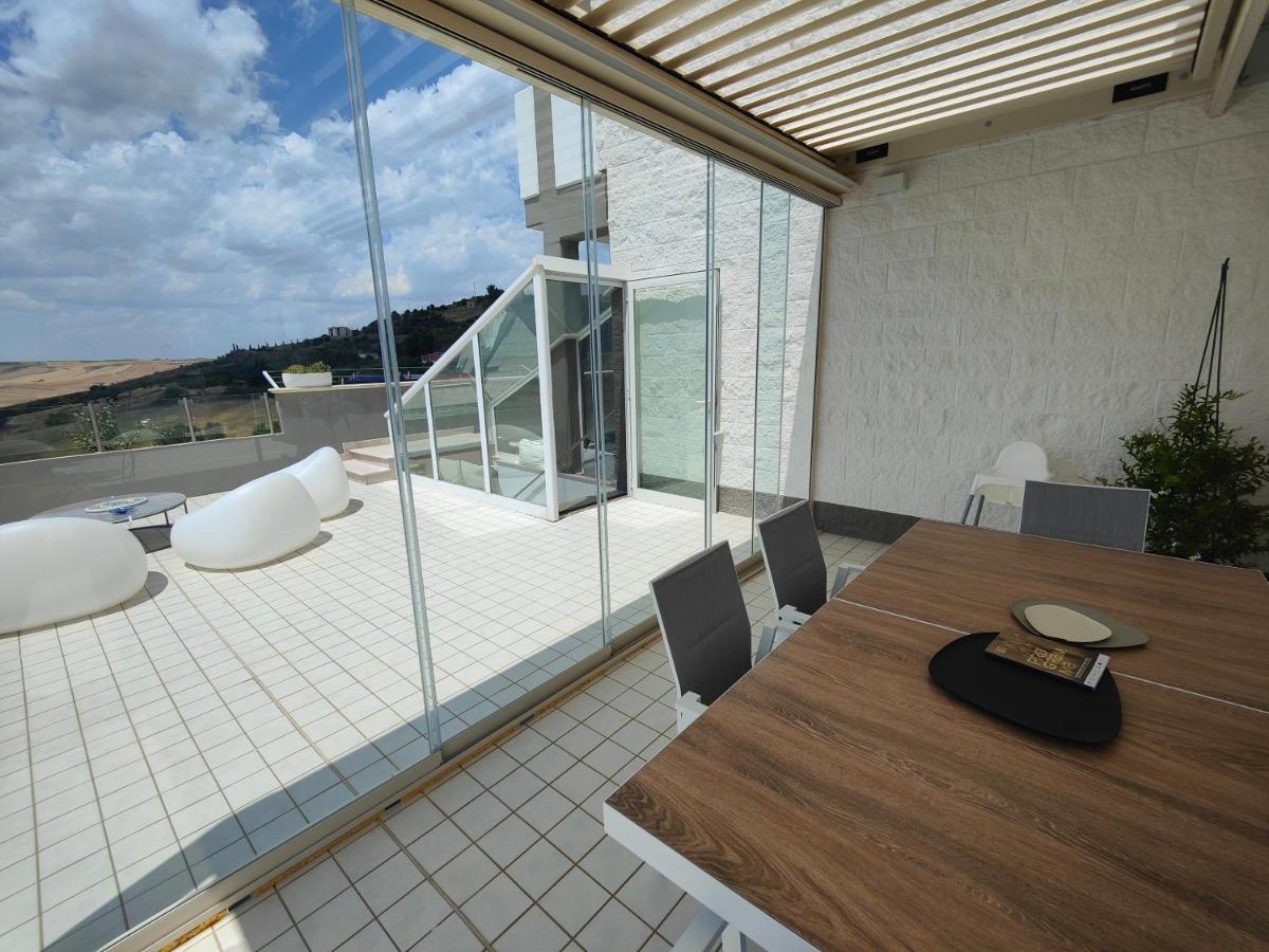 Golden Suite Apartments มาเตรา ภายนอก รูปภาพ