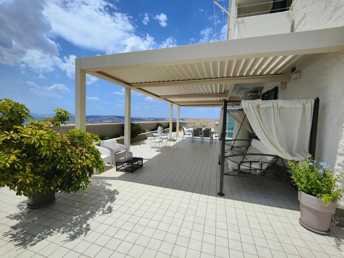 Golden Suite Apartments มาเตรา ภายนอก รูปภาพ